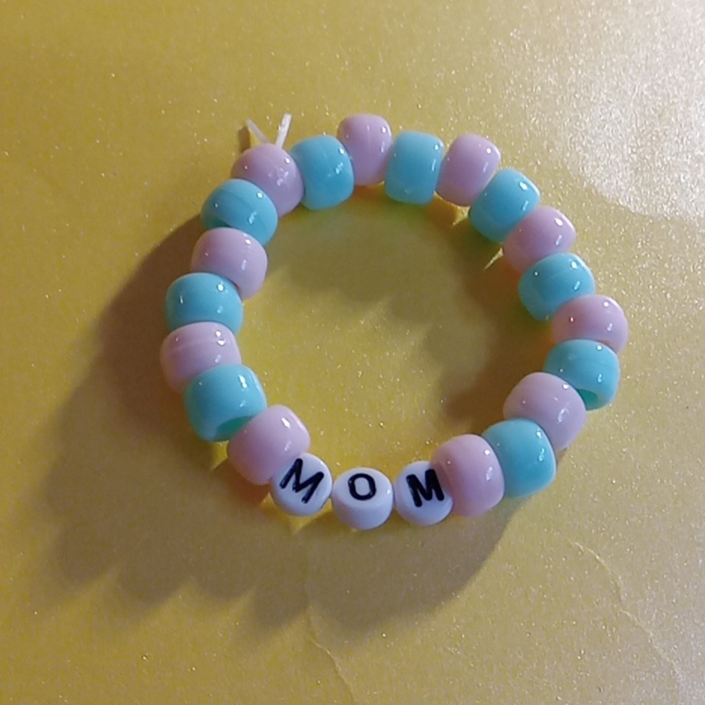 Mom bracelet